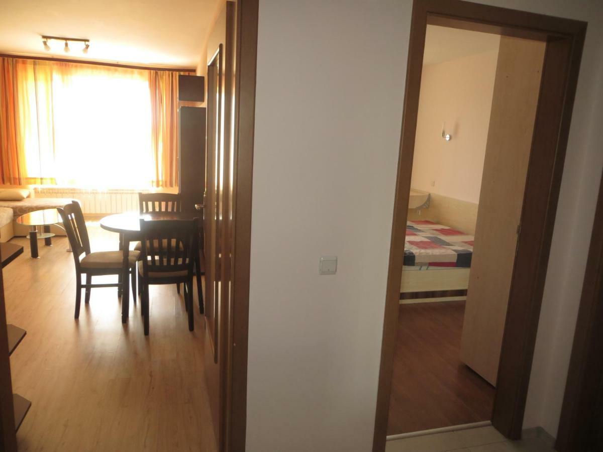 Апартамент Зорница Apartment Burgas Ngoại thất bức ảnh