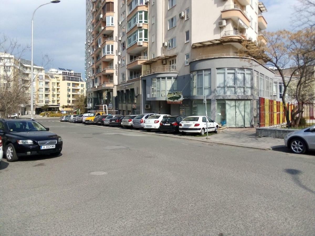 Апартамент Зорница Apartment Burgas Ngoại thất bức ảnh